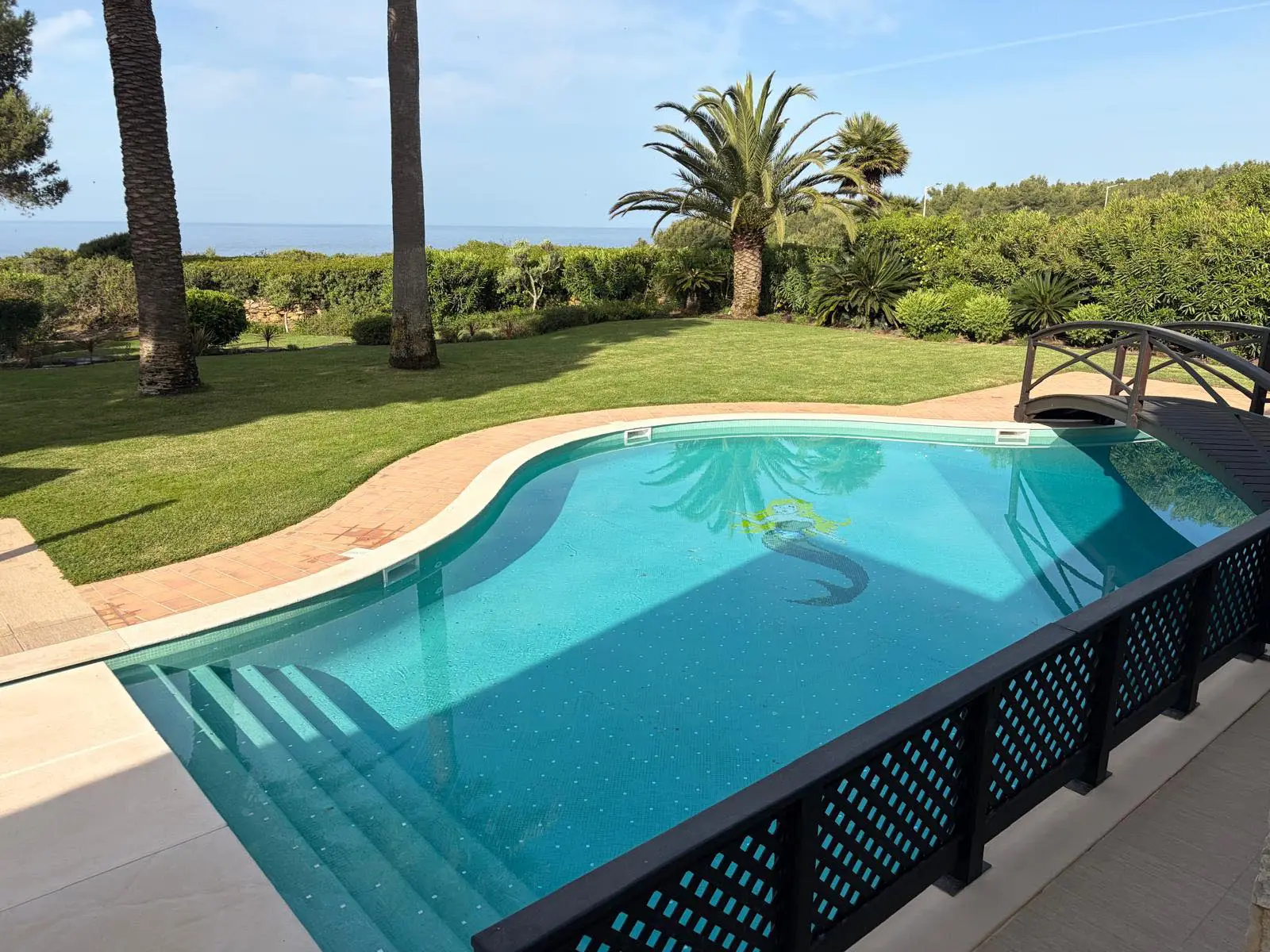 Poolbraze